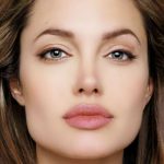 أنجلينا جولي بطلة لفيلم (الكنداكات) عن ملكات النوبة